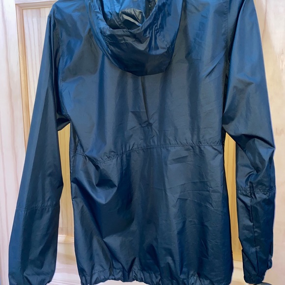 Columbia wind breaker - Picture 2 of 5